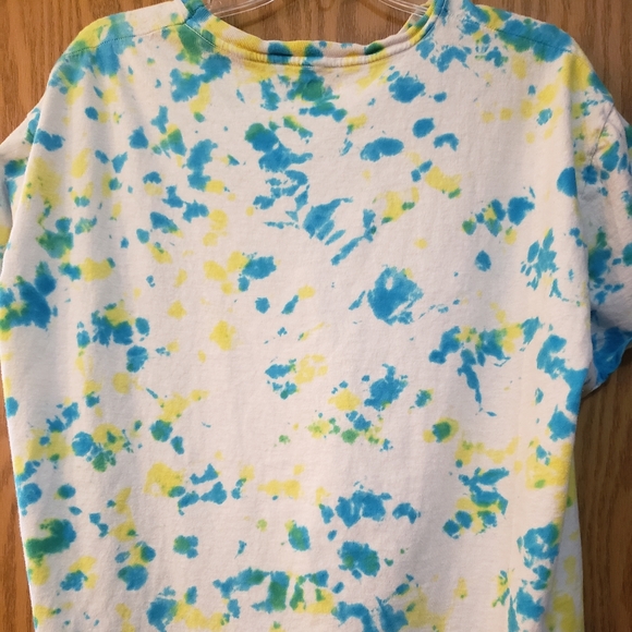 Very soft, plus size, tie dyed t shirt - Picture 2 of 3